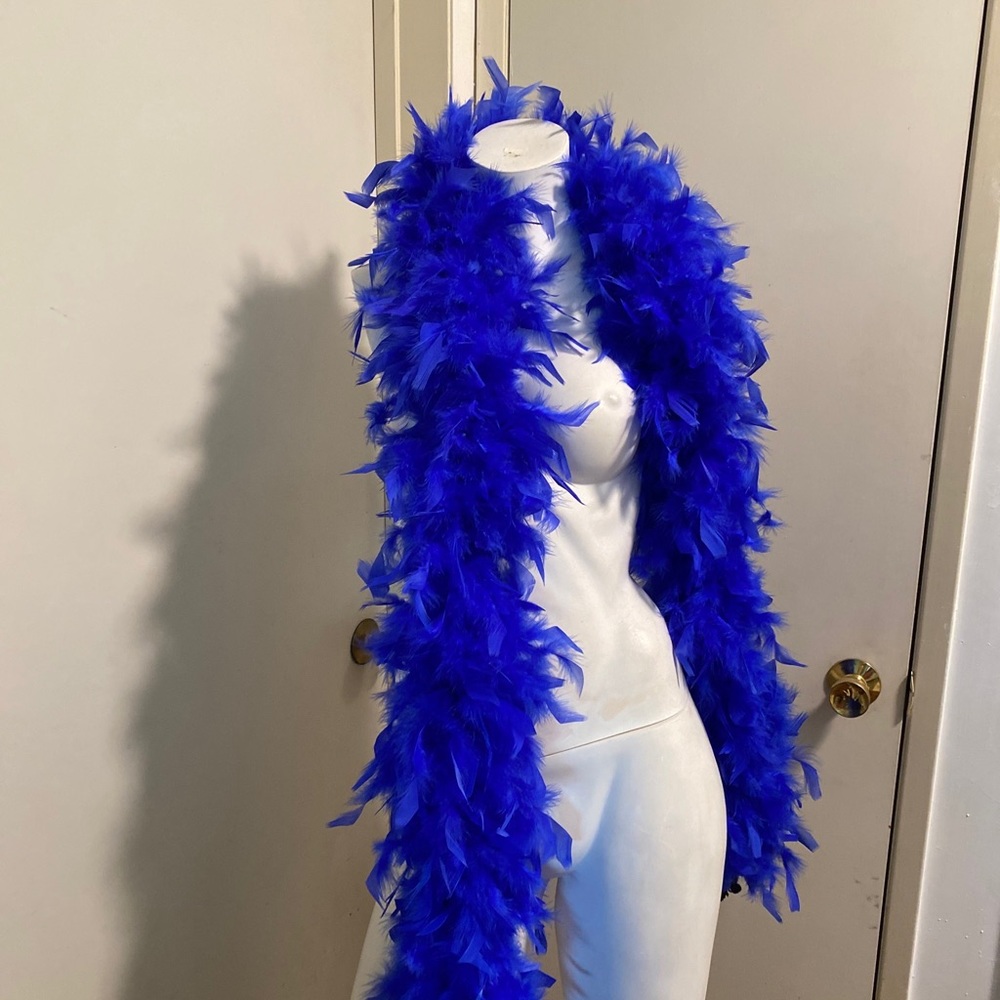 70” feather boa cobalt blue
